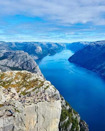 Brass Peacock Diya Set